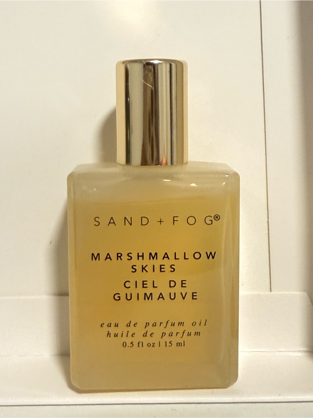 Sand + Fog Marshmallow Skies Eau de Parfum Oil — Cream
